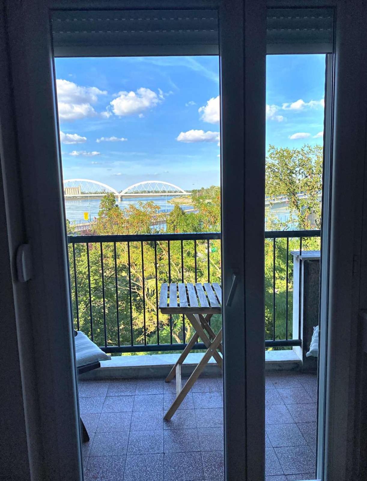 Duga Apartments Novi Sad Dış mekan fotoğraf